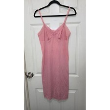 VTG Vanity Fair Y2k Full Slip Dress Womens 34 Pink Lace Trim Antron III Nylon