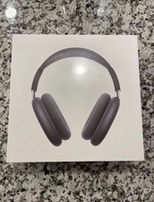 AirPod Maxes USB-C