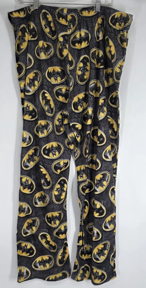 Pantalones de pijama Batman con estampado integral talla 2X gris con amarillo y negro Foto 2 de 4