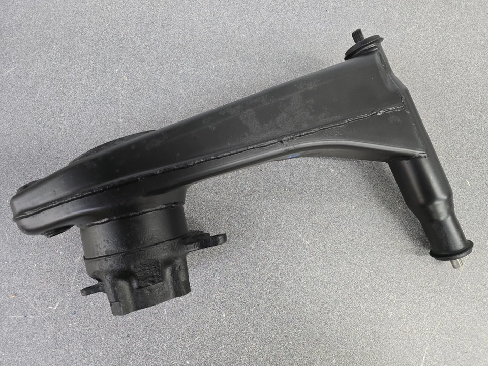 NICE USED ORIGINAL PORSCHE 914 914-6 REAR TRAILING ARM ASSEMBLY 1970-71 NLA R2 - Image 2 of 4