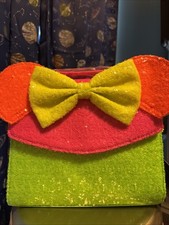 Bolso Bandolera Loungefly Minnie Mouse Exclusivo Bloque de Color Lentejuelas Neón Defectuoso