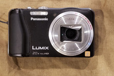 Panasonic LUMIX DMC-ZS19 Digital Camera For PARTS OR REPAIR but WORKS pls read
