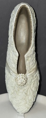 Just The Right Shoe 1999 Raine Willitts Designs I Do Shoe