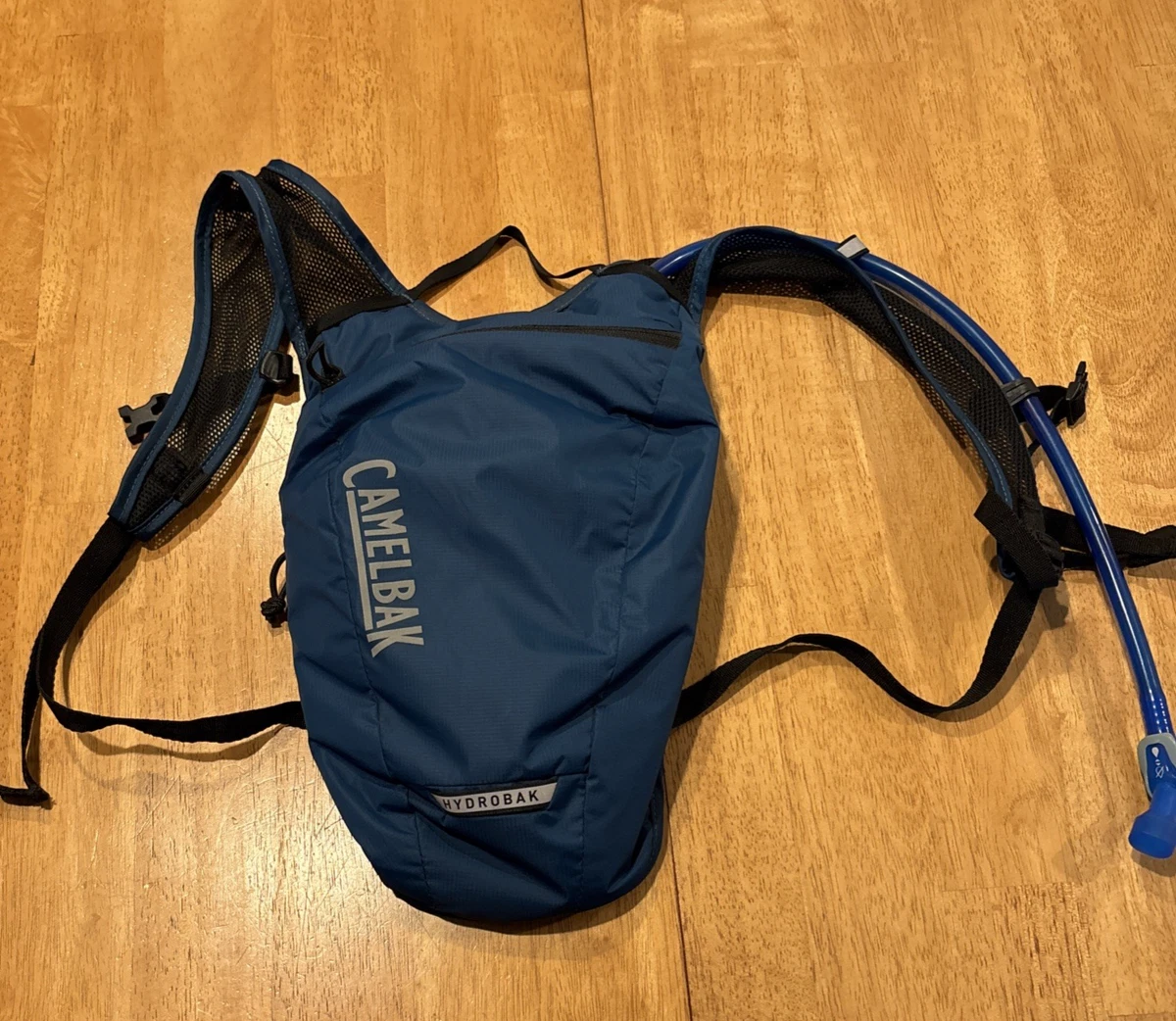 Camelbak L.U.X.E. Hydration Backpack 100 oz Bladder in Navy CamelBak Blue Hydration Backpack Hiking Hydration Packs for  main image 2