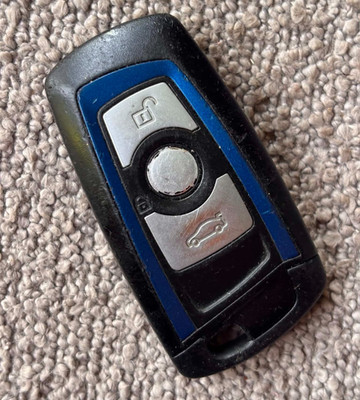 ORIGINAL BMW 3 TASTEN FERNBEDIENUNG SMART AUTO SCHLÜSSELANHÄNGER - KOSTENLOSE LIEFERUNG