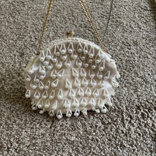 Pearl Beaded Formal Evening Bag Gold Tone Chain Latch Hong Kong Faux Pearl