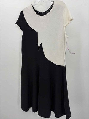 Pre-Owned Leo & Ugo Black Size 4 Midi Short Sleeve Dress