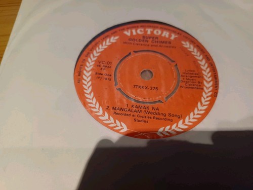 Super Golden Chimes"Kamak Na" 7"EP (1975)Victory VC01 Rare Sri Lanka Import - Picture 2 of 2