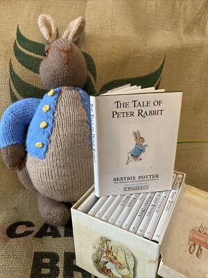 Hand-Knitted Peter Rabbit Soft Toy 44cm World of Beatrix Potter