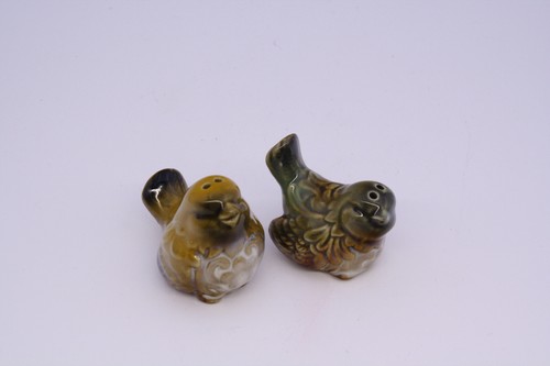 Pottery Birds Salt & Pepper Set - Gold and Brown Vintage - Picture 3 of 8