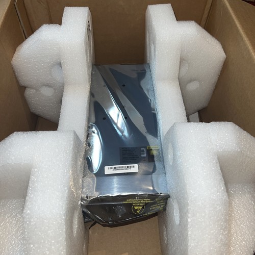 NetApp 111-00128+B3 IOM3 PlugIn Ethernet Controller Module 0948580-23 ,new! - Picture 7 of 8