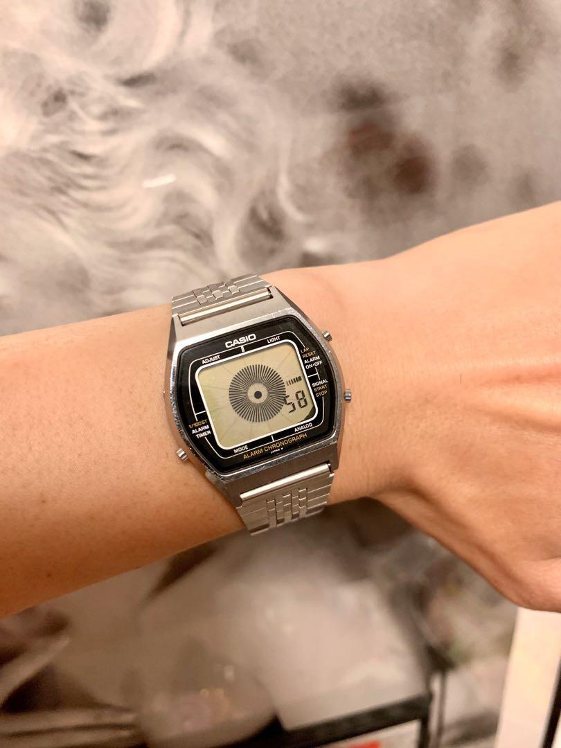 CASIO カシオ 腕時計 AA-84 ビンテージ 希少品 Casio AA-84 Vintage Digital Watch Working Rare Collectible