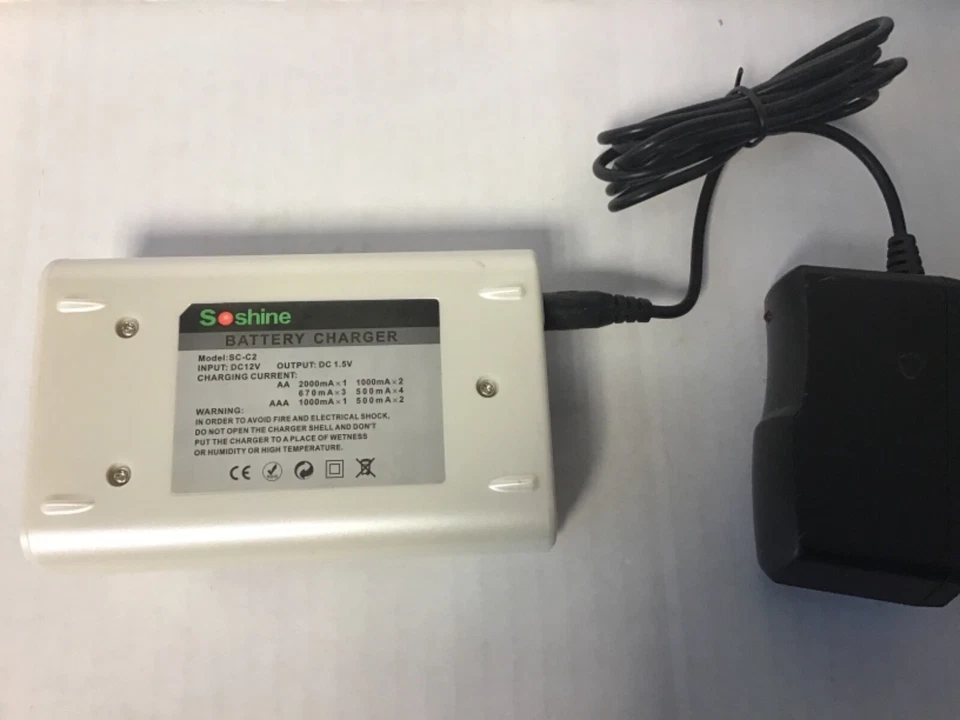 Soshine SC-S2 LCD Cargador Rápido para Pilas AAA Li-ion Foto 3 de 3