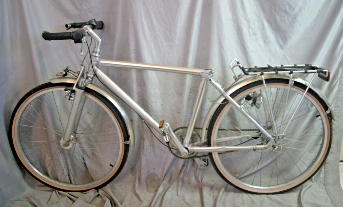 1990 City Hybrid Bike 16.5