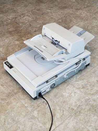 Fujitsu fi-5750C Flatbed Image Scanner WORKS GREAT!! SEE PICTURES FOR DEFECTS!!! - Picture 3 of 12