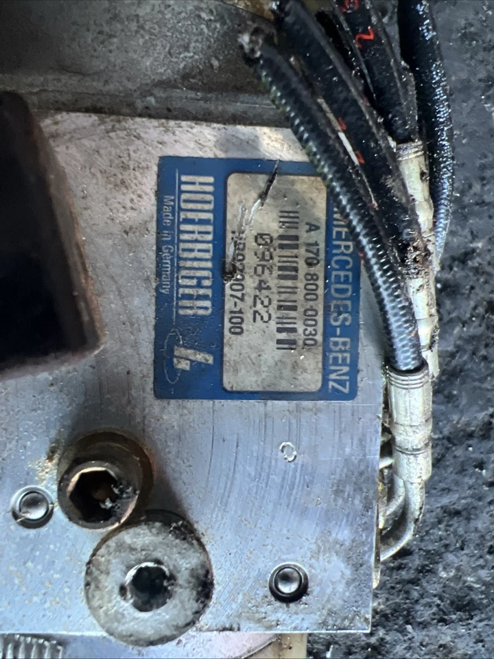 Motor bomba hidráulica superior convertible OEM 97-04 MERCEDES R170 SLK230 SLK320 Foto 2 de 4