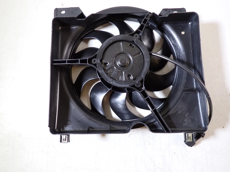 CROWN AUTOMOTIVE 52028337AC AC ELECTRIC Radiator FAN FITS 97-01 CHEROKEE - Imagem 4 de 4