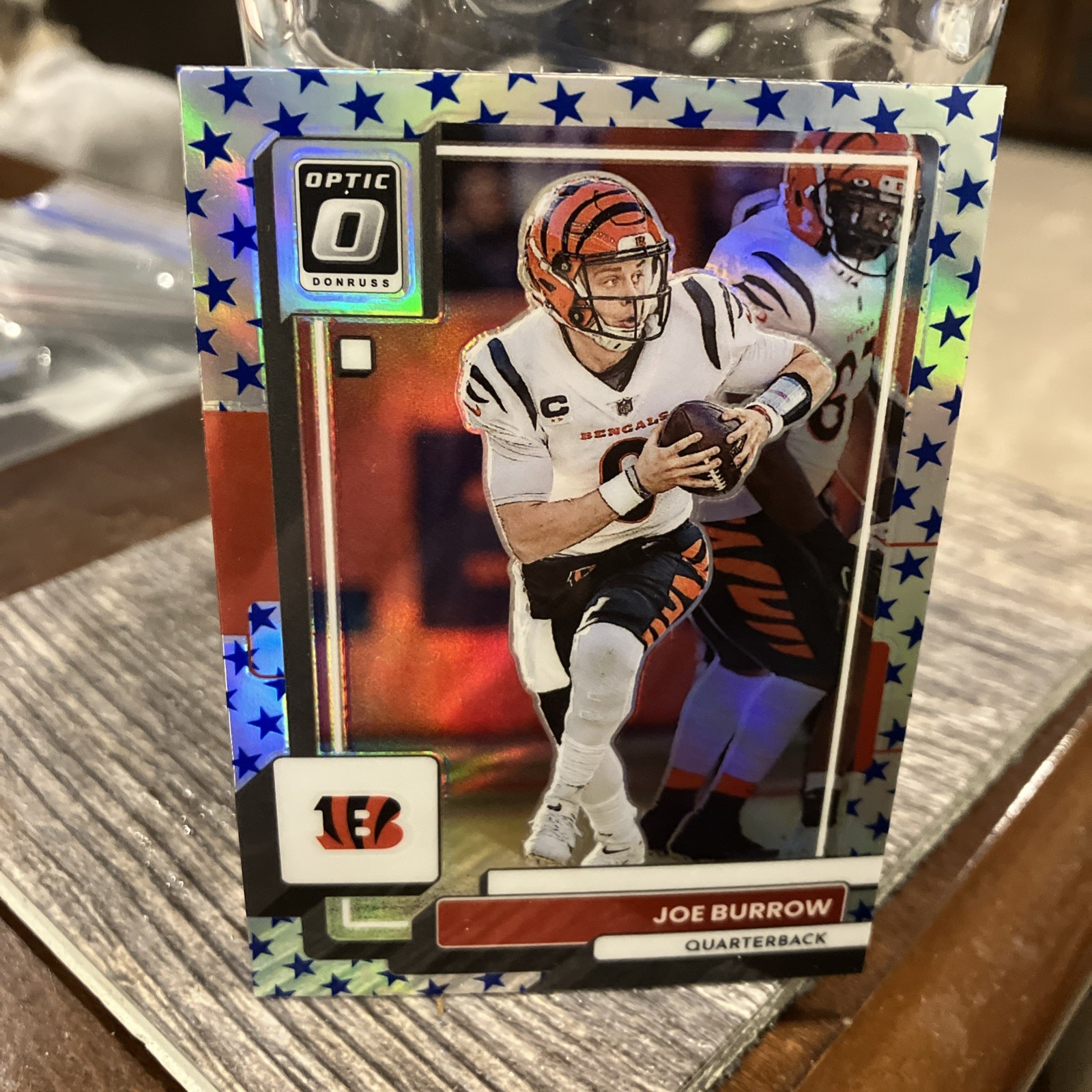 2022 Optic Fotball Silver Prizm Blue Stars Joe Burrow #39 Bengals
