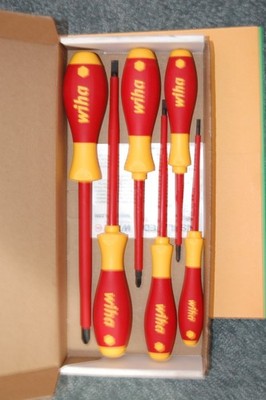 Wiha 32092 6 Piece Insulated Slotted and Phillips Screwdriver Set