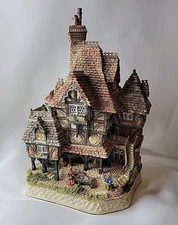 David Winter Horatio Pernickety's Amorous Intent  1993 Limited Edition No Box