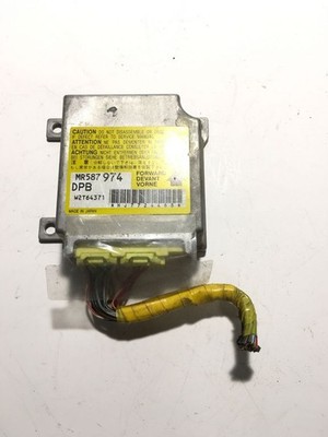 Mitsubishi L200 2008 Steuergerät Modul MR587974 IRG18299