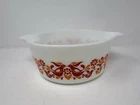 Vintage Pyrex Friendship 475-B 2.5 Qt Cinderella Mixing Bowl Red Birds Ovenware