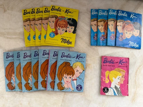 Lot of 17 Vintage 1962-1963 Barbie Fashion Booklets - Mattel Mini Catalogs Midge