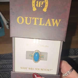 Authentic Outlaw Gold Plated Oval Blue Simulated Turquoise CZ Western Ring Size 7 RG17646