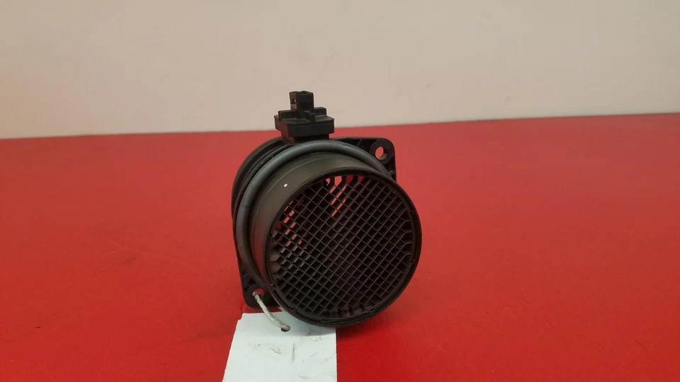 Volkswagen Caddy 2016 2,0 L diésel medidor de flujo de aire Foto 2 de 4