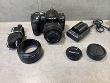 Fotocamera digitale Olympus E-510 con Zuiko Digital 50 1:2 macro + ritratto, revisionata