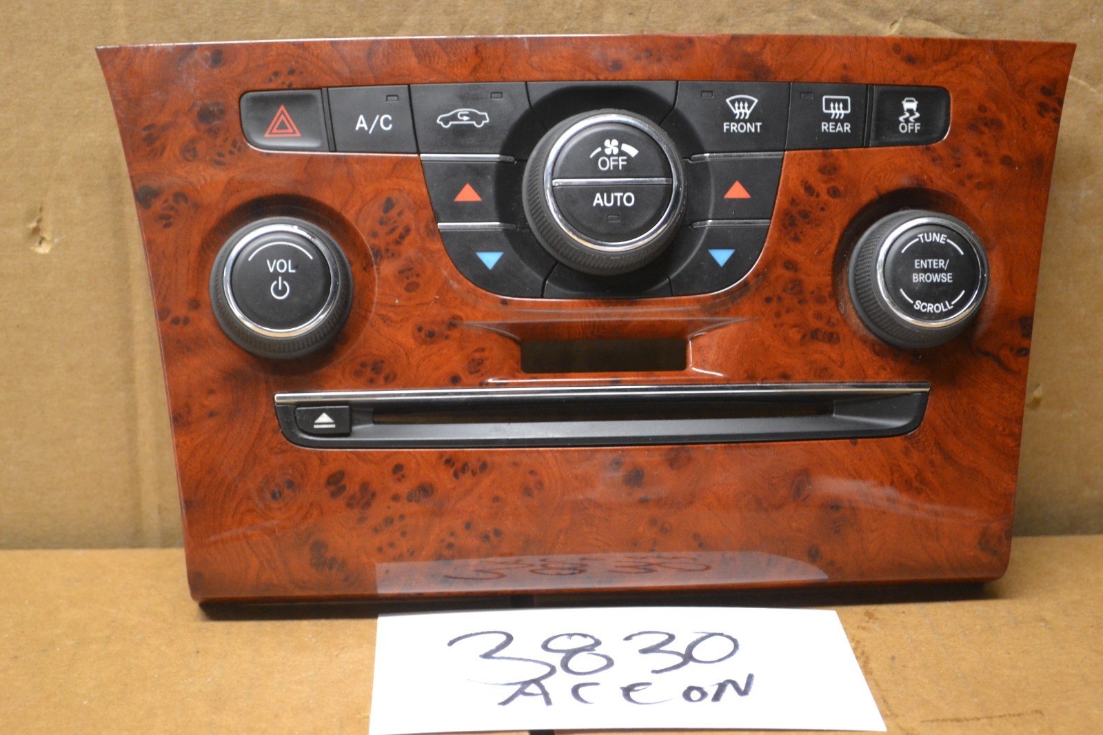 2013 2014 Chrysler 300 AC and Heater Control Used Stock #3830-AC 