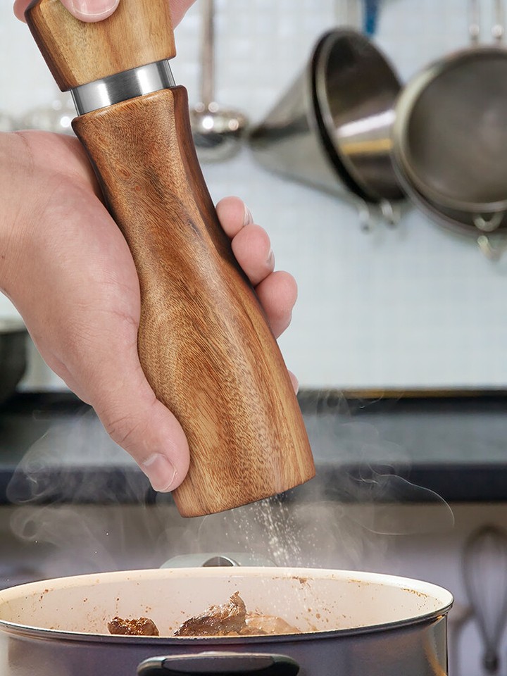 2Pcs Wood Salt and Pepper Grinder Set Manual Salt Pepper Mill Grinder