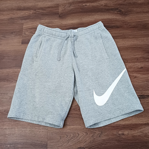 Nike Sportswear Club Fleece Shorts Big Swoosh Sweat Gray 843520-063 Men's S
