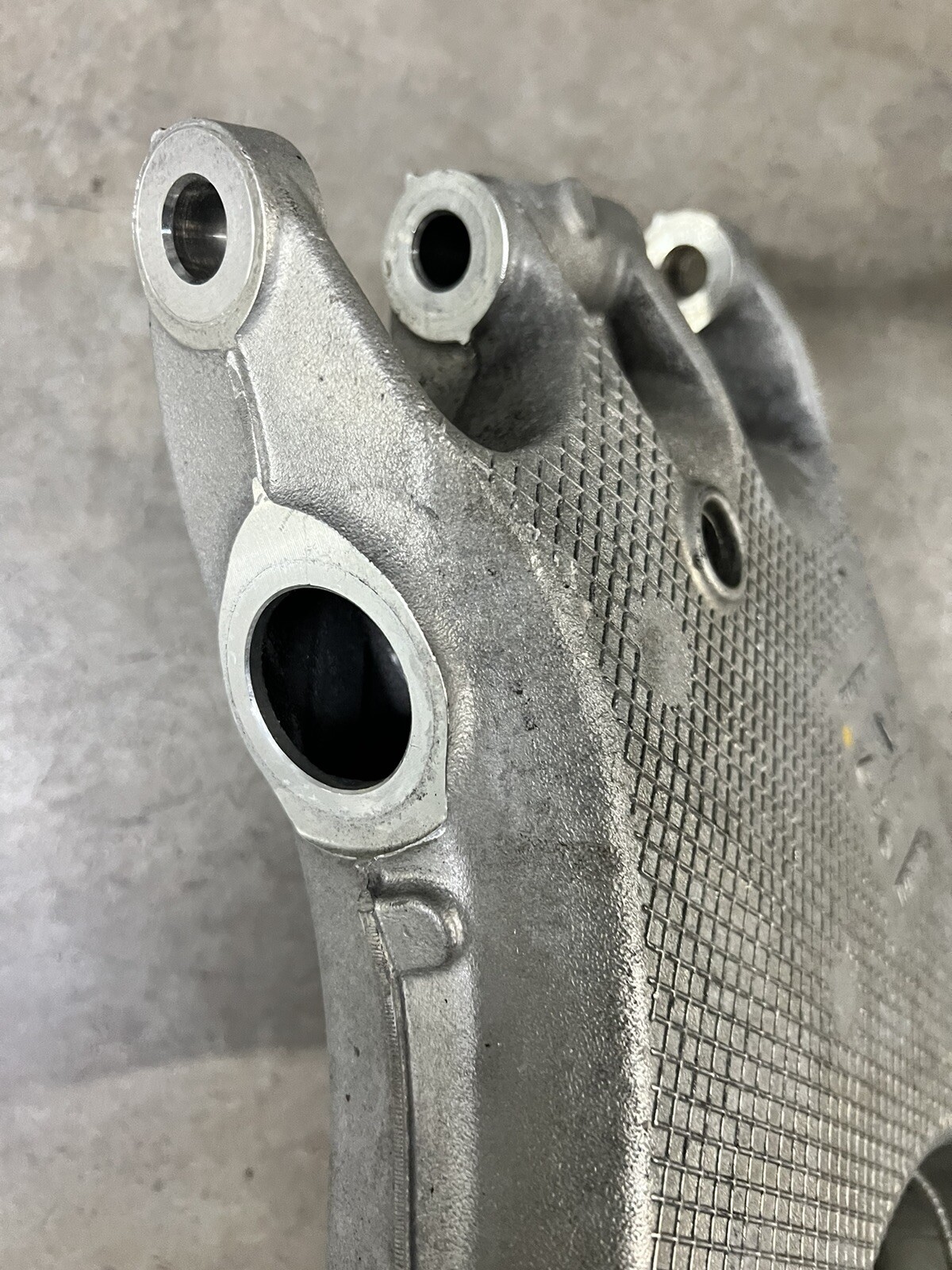 2019 Ferrari Portofino OEM PASSENGER REAR LOWER CONTROL ARM; PART# 329244