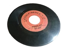 Marty Robbins – El Paso / Running Gun - 45 rpm Vinyl 7"  4-41511 COLUMBIA, WORN