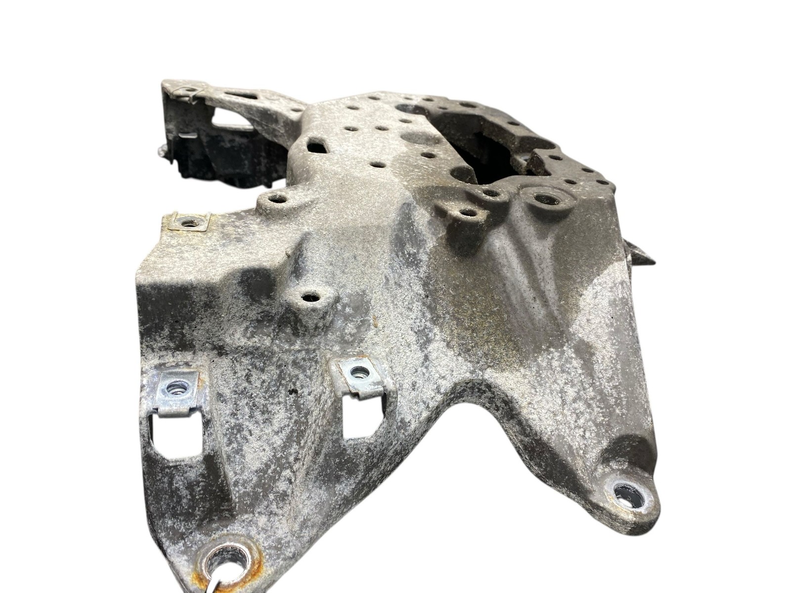 2015-2020 BENTLEY BENTAYGA OEM 6.0L Awd Transmission Support Mount Bracket *56K*