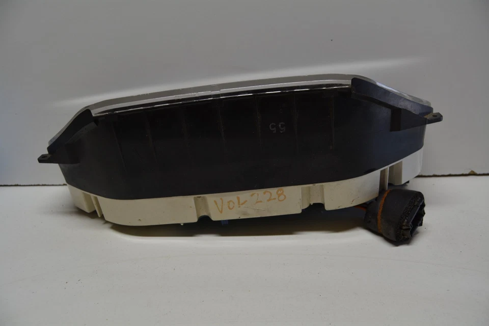 1995-1997 VOLVO 960 INSTRUMENT CLUSTER SPEEDOMETER MILES 286176 OEM, 257-59782 - Image 2 of 4