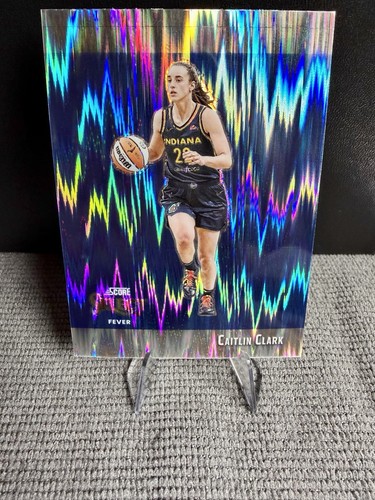 Caitlin Clark 2025 Panini WNBA Select Score Throwback Flash Prizm #20 Fever