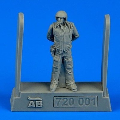 Aerobonus 720.001 - 1:72 Soviet air force fighter pilot  - Neu
