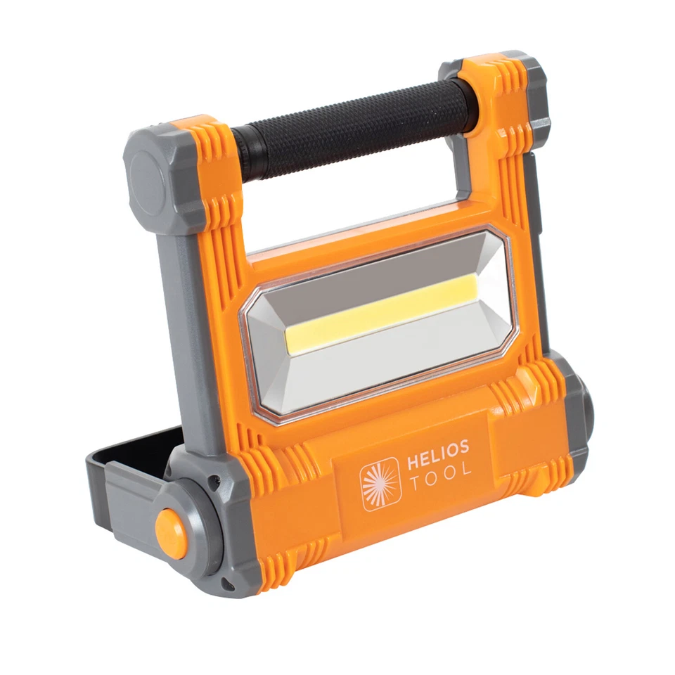 Helios Portable LED Rechargeable 1800 Lumen Work Light and Detachable Flashlight - Image 2 of 4