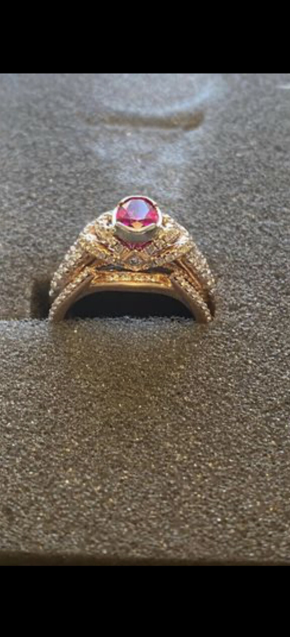 Beautiful Diamond Ruby Ring - image 4