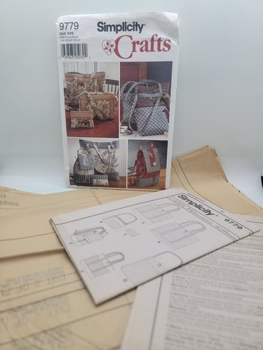 Simplicity Crafts 9779 Uncut Pattern Tote Bags Purse Backpack & Cosmetic Bag 🧵 - Picture 2 of 5