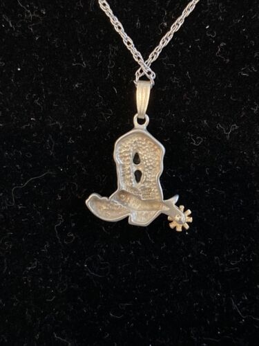 BLACK HILLS 12KT GOLD STERLING ANTIQUED WESTERN BOOT NECKLACE Signed RGG 18” - Picture 4 of 6