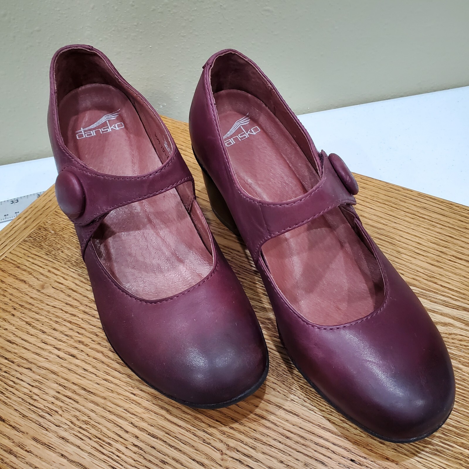 Dansko Womens Shoes Size 8.5 Burgundy Page Leather Comfort Mary Jane Heels