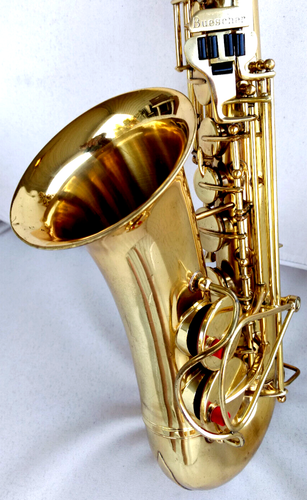 Vint. 1970 BUESCHER "Aristocrat" Gold Alto Sax w/Orig. Case & Asian Mpc. - NICE