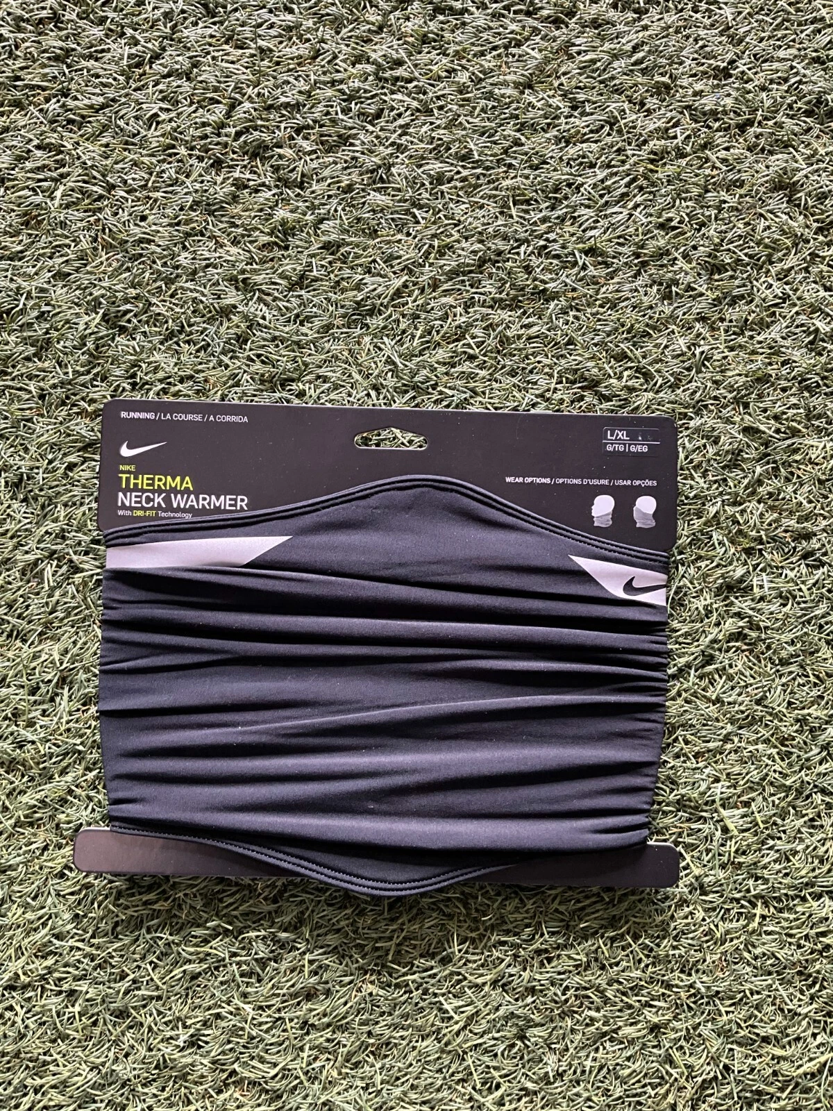 Nike Therma Neck Warmer - Black
Opens in a new window or tab