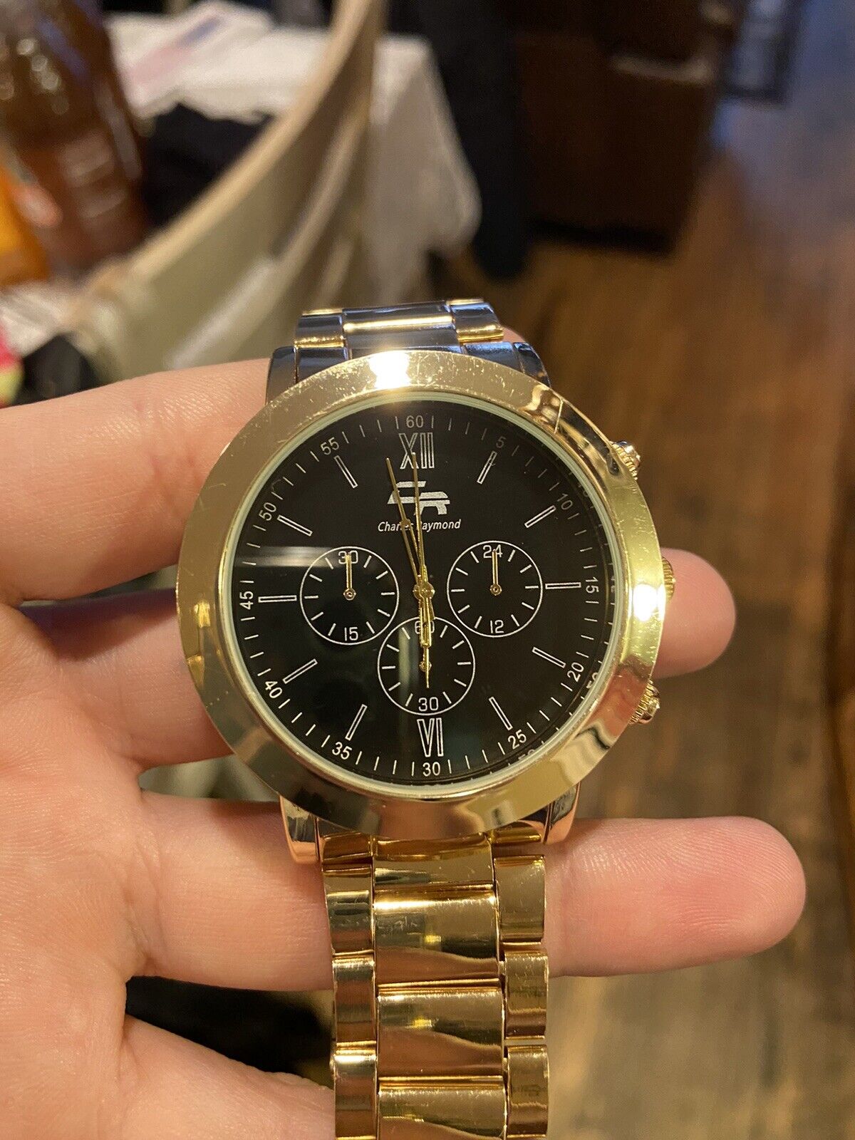 Picture 2 of 4
