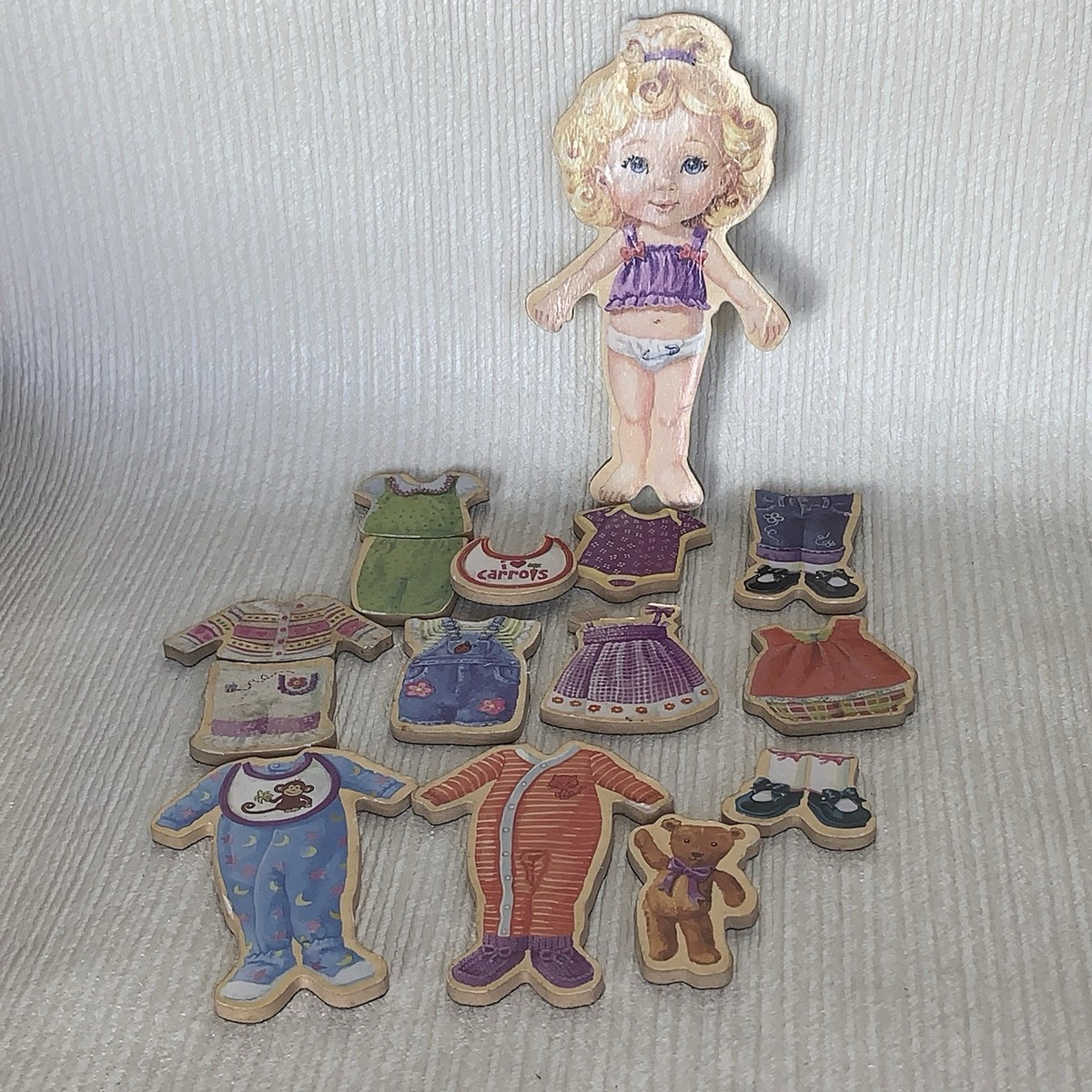 Teeny Tiny Triplets Wooden Magnetic Dress Up Dolls Play Set SHURE