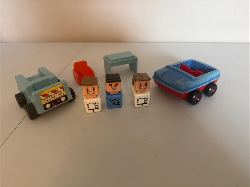 Playskool Vintage People, Furniture And Cars