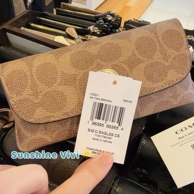 NWT Coach Sunglass Case CZ207 Tan Brown Signature Canvas  display picture 1